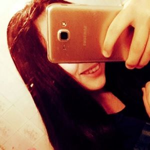 Meet your Posher, Isabella